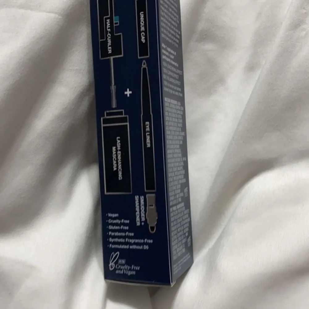 Trestique the eye duo
